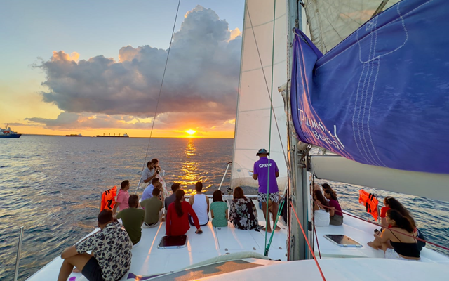 Sunset Cruise With Dinner - Balaclava